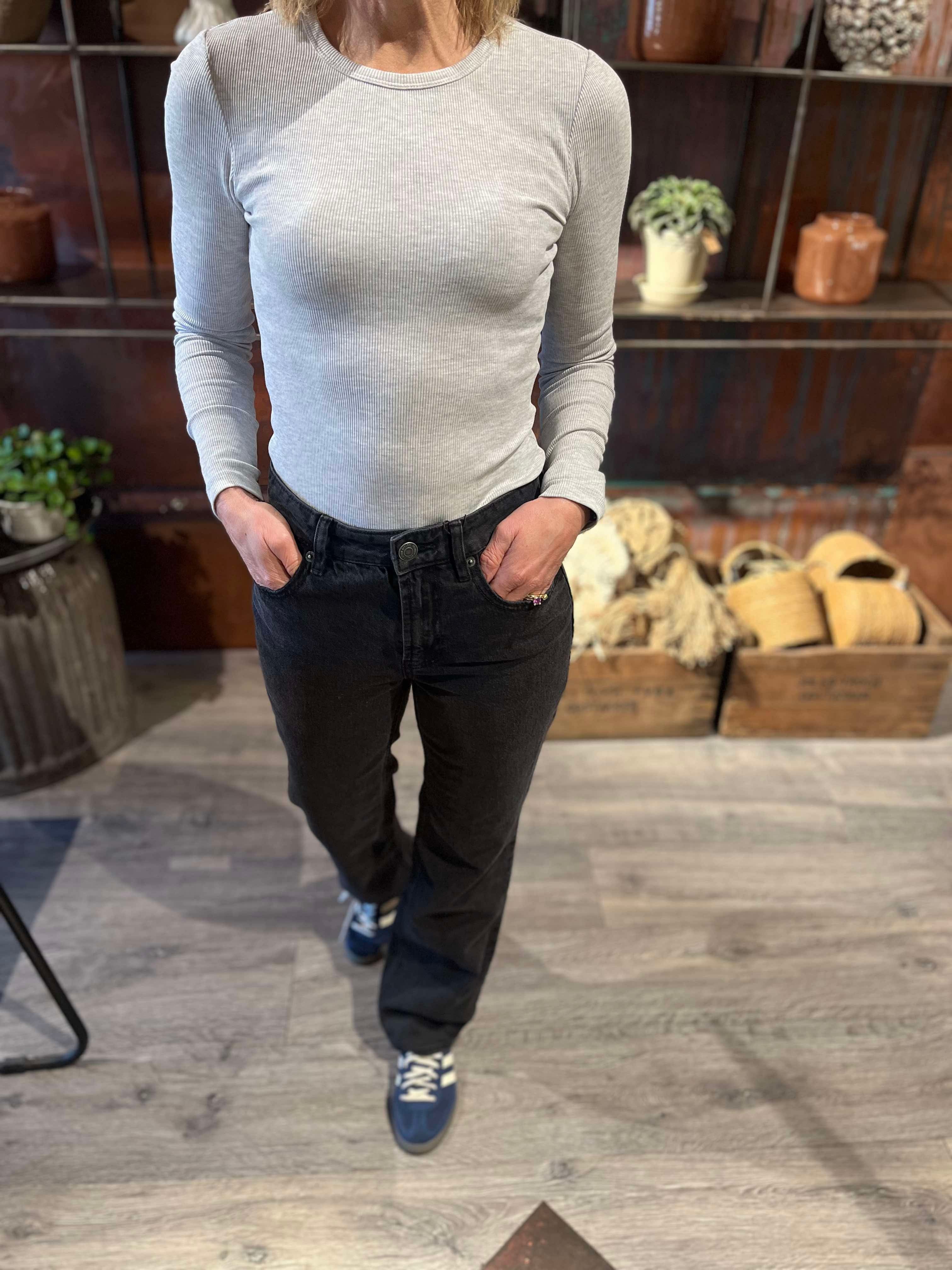 VMTESSA straight jeans - Black Denim